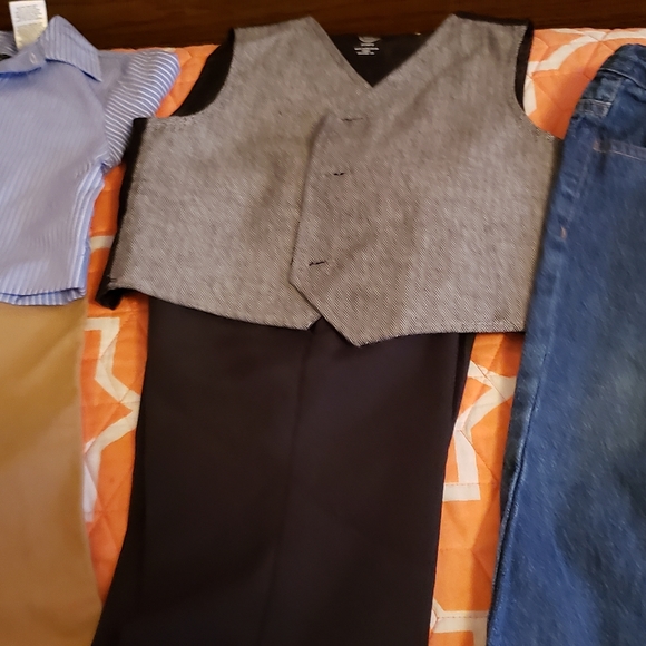 Children's clothes - Picture 3 of 6